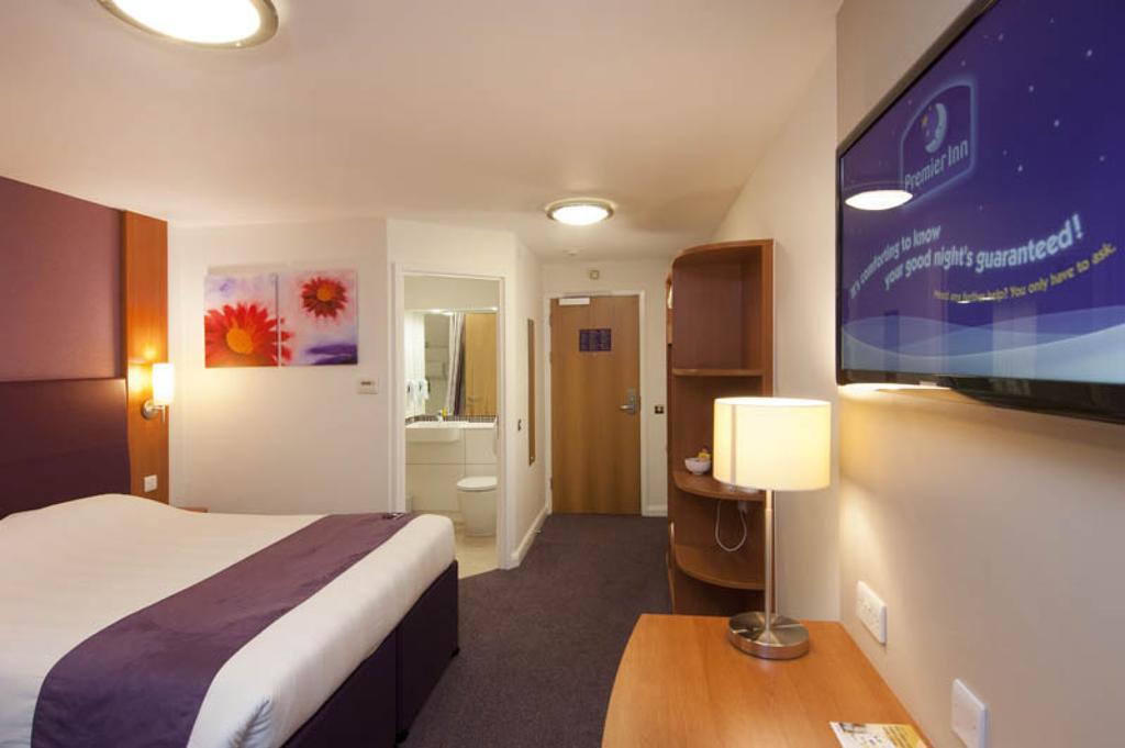Holiday Inn Newcastle City Exterior foto